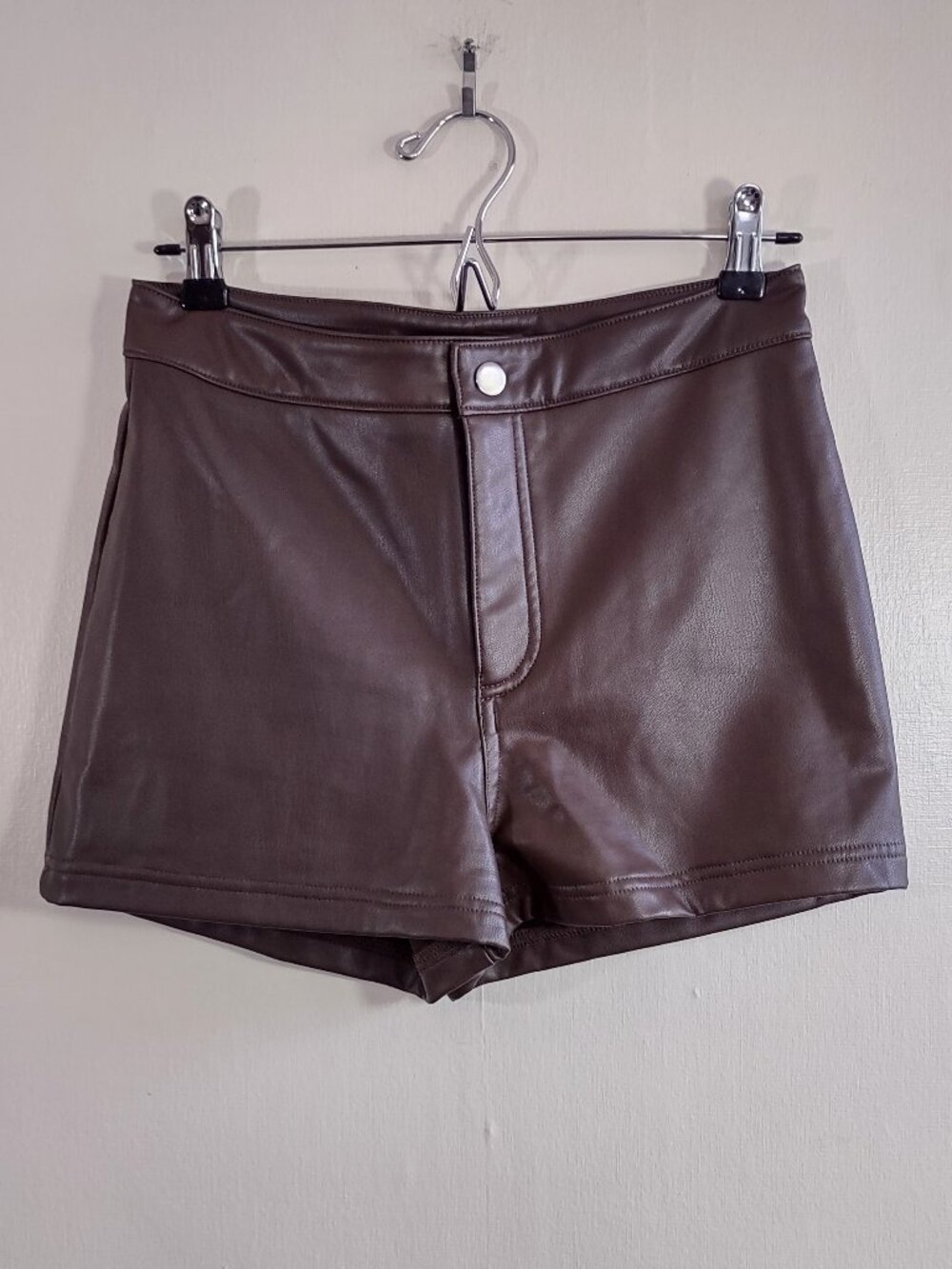 Forever 21 Faux Leather Shorts Chocolate Brown Size Medium EUC